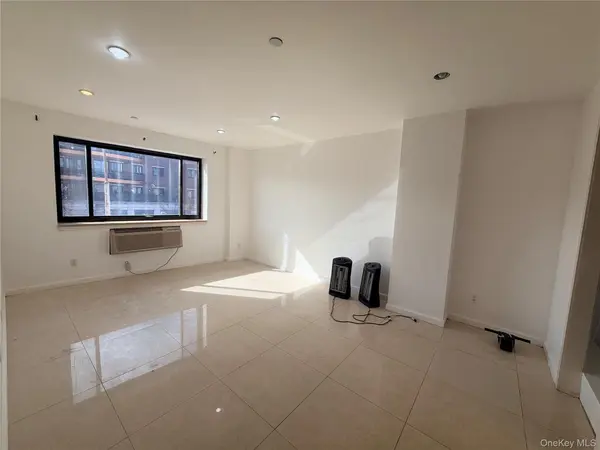 10607 Northern BLVD #2A, Corona, NY 11368