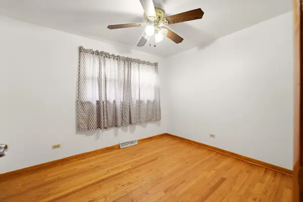 1709 W 43rd ST, Chicago, IL 60609