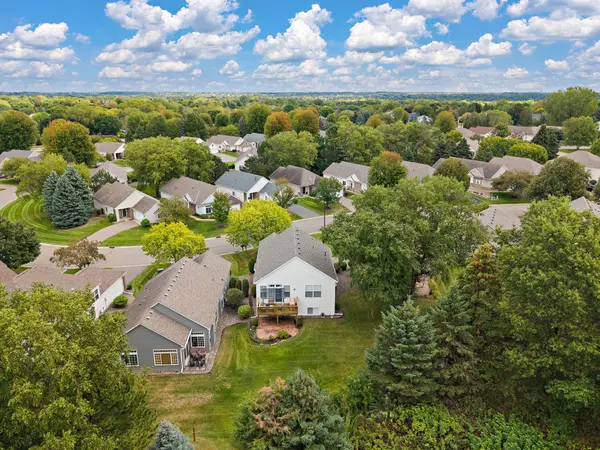 2643 Oak Ridge TRL, Woodbury, MN 55125