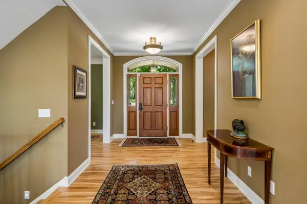14030 Stonegate LN, Minnetonka, MN 55345