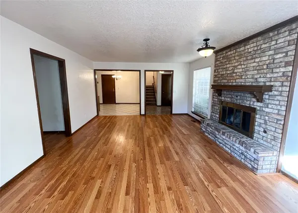 3910 NW 68th ST, Oklahoma City, OK 73116