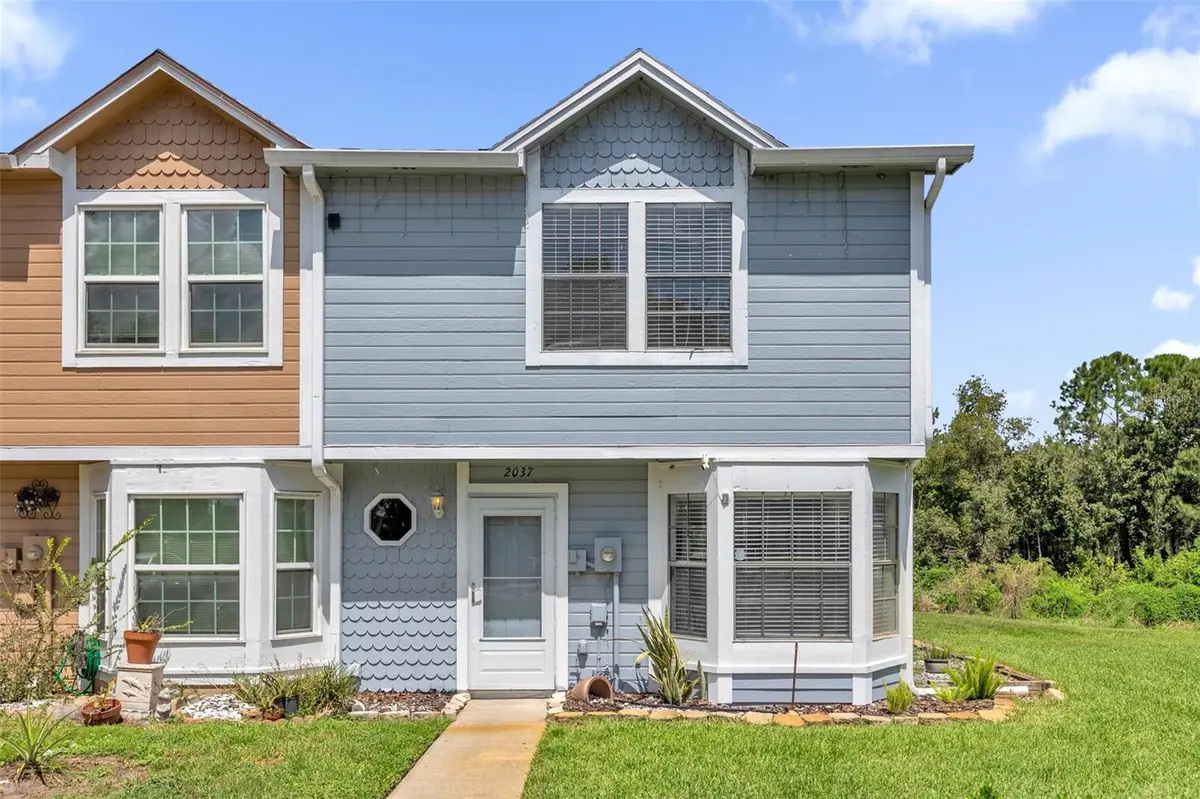 2037 WATERLEAF ST, Orlando, FL 32837