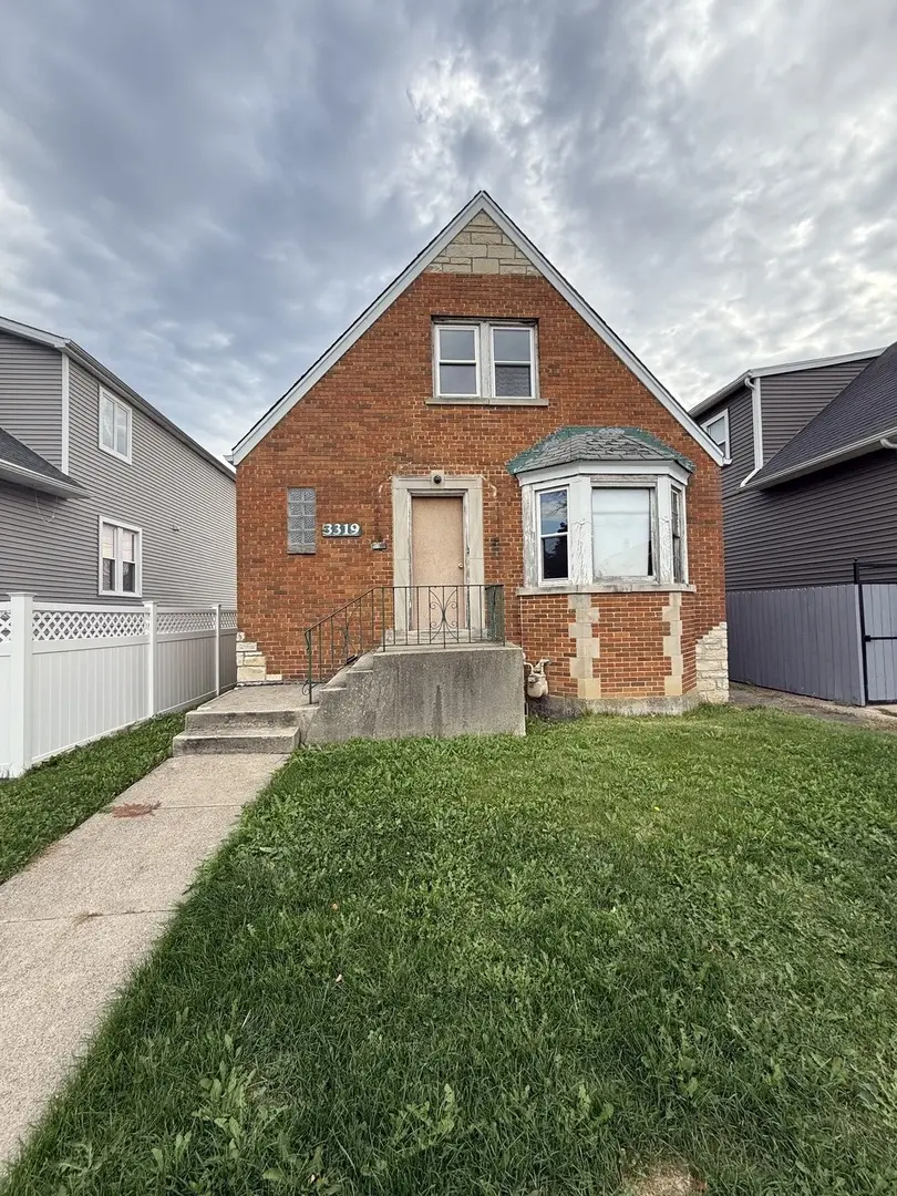 3319 N Natchez AVE, Chicago, IL 60634