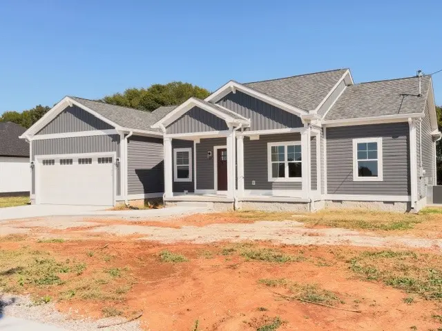 1579 Rowe Gap Rd, Winchester, TN 37398
