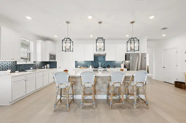 361 Barn Hill LOOP, Dripping Springs, TX 78620