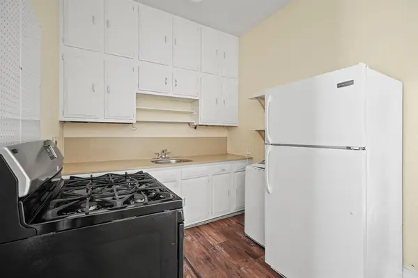 212 W 43rd ST #A, Austin, TX 78751