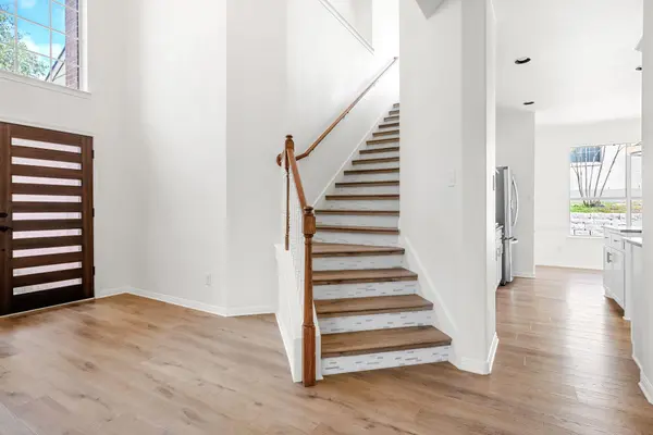 2950 LANTANA RIDGE DR, Austin, TX 78732