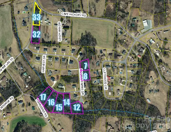 2478 Harvest DR #17, Hickory, NC 28601
