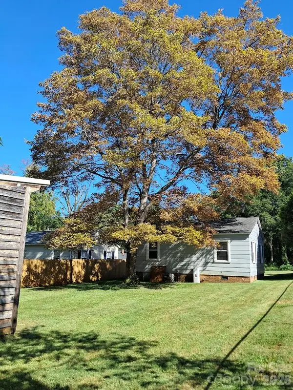 1323 Second ST, Gastonia, NC 28054