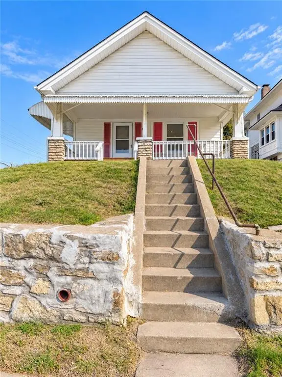 1244 Ann AVE, Kansas City, KS 66102