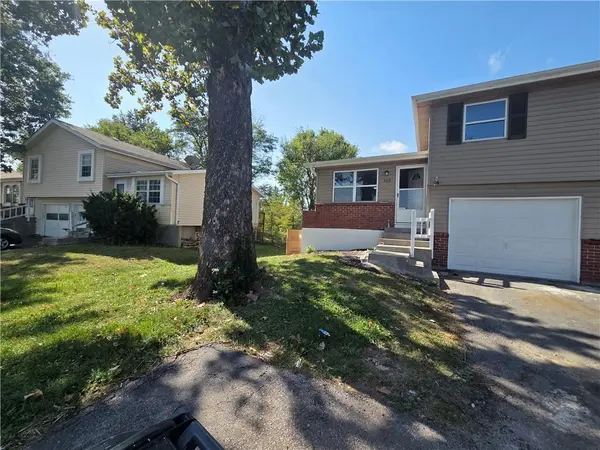 909 N JAN MAR ST, Olathe, KS 66061