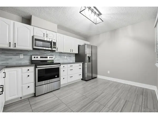 2260 E Geddes #G, Centennial, CO 80122