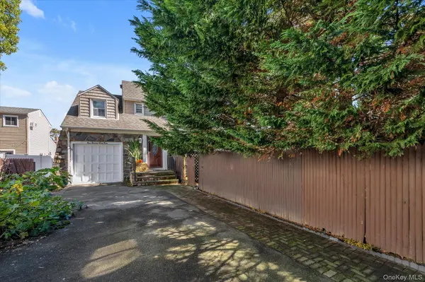 963 Bellmore RD, Bellmore, NY 11710