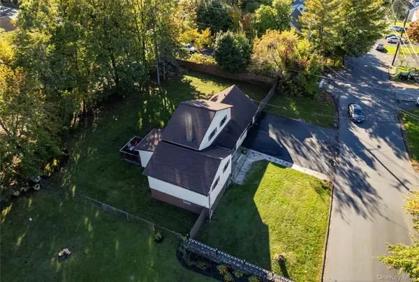 30 E Hickory ST, Spring Valley, NY 10977