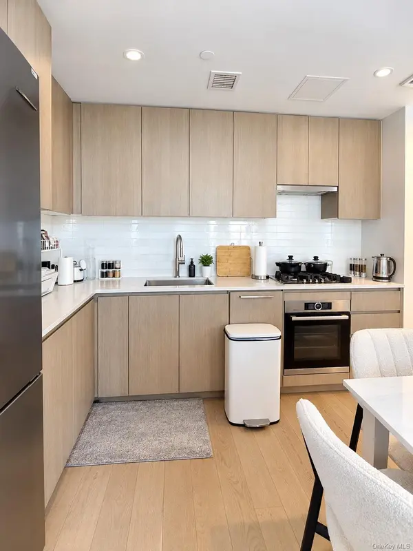 131-02A 40th RD #5K, Flushing, NY 11354