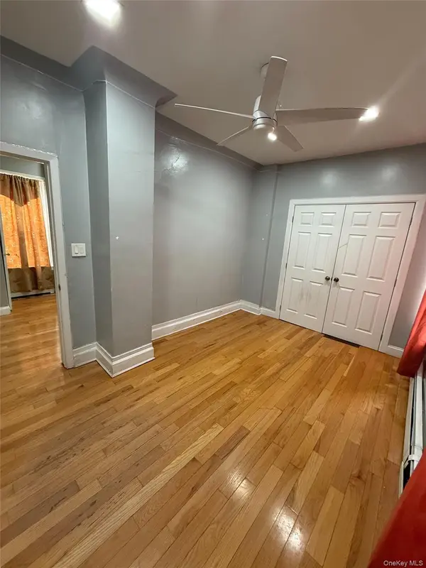 51 Depan AVE #1st Fl, Floral Park, NY 11001