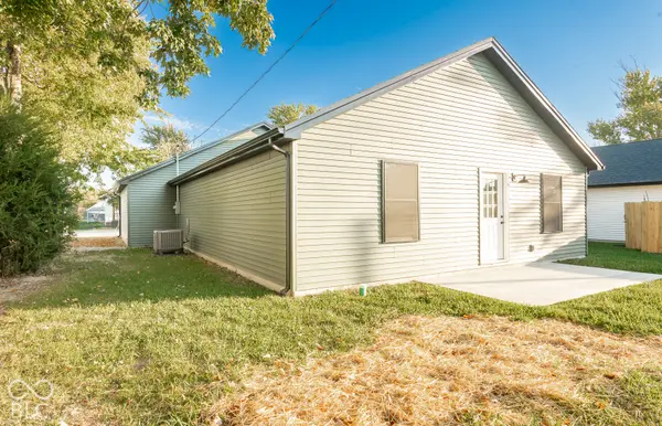 659 W Cherry ST, Scottsburg, IN 47170