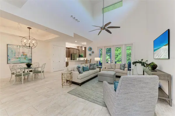 7720 HIDDEN CREEK LOOP #103, Lakewood Ranch, FL 34202