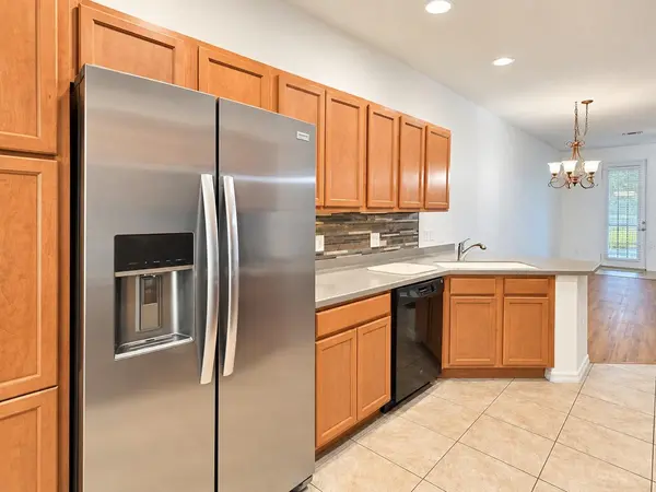 3880 82ND AVENUE CIR E #104, Sarasota, FL 34243