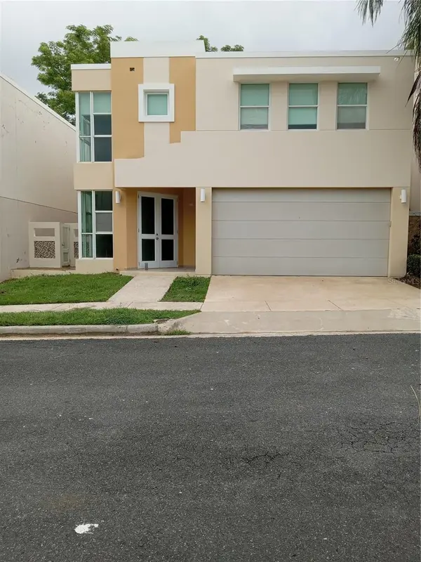 50 CUARZO ST. MIRABELLA VILLAGE & CLUB, Bayamon, PR 00961