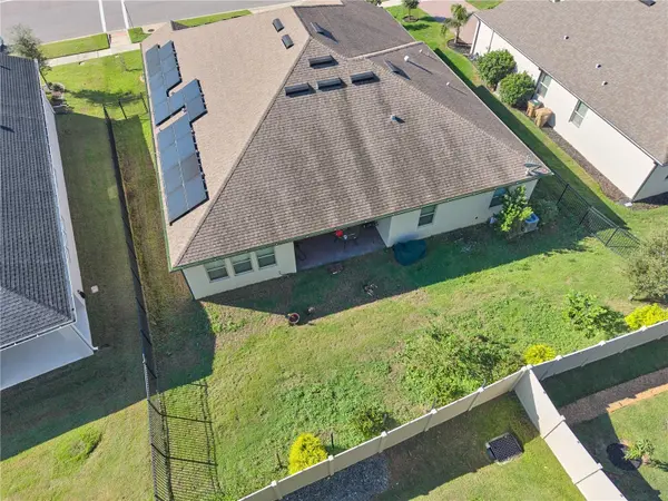 17329 HICKORY WIND DR, Clermont, FL 34711