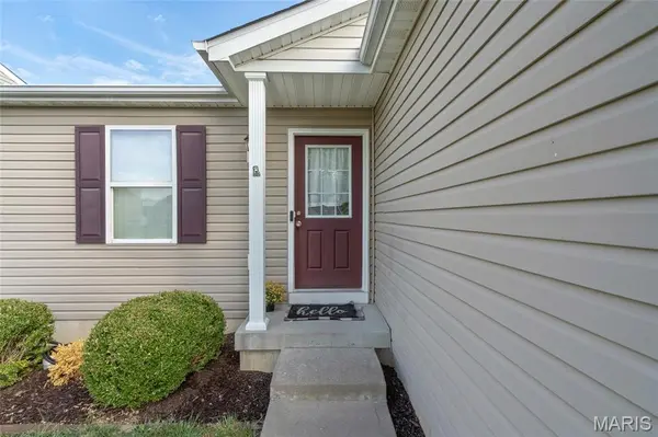 719 Rabbit Run DR, Wentzville, MO 63385