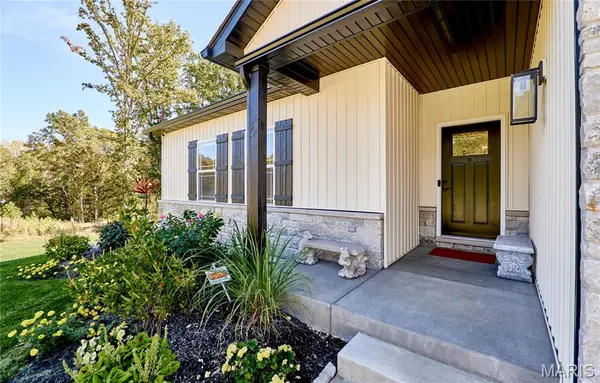 412 Shady Trail DR, Troy, MO 63379