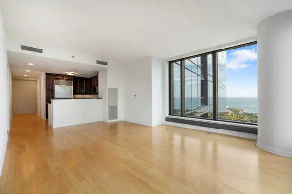 60 E MONROE ST #2504, Chicago, IL 60603