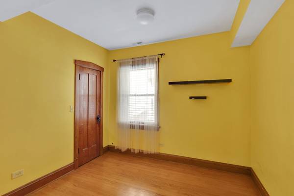3626 W Cornelia ST, Chicago, IL 60618