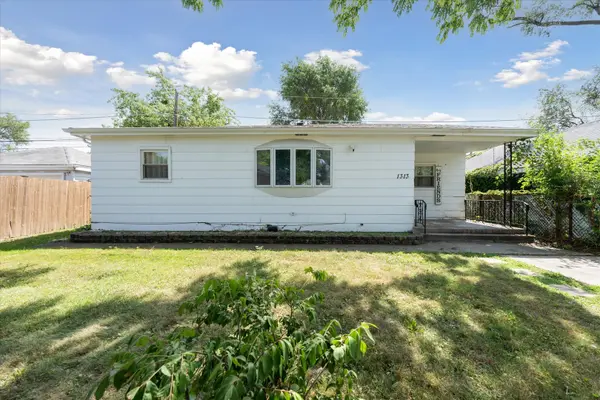 1313 Gordon AVE, Calumet City, IL 60409