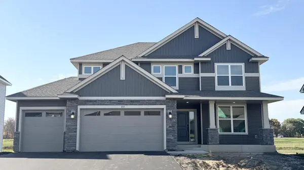 653 Sierra Pkwy, Waconia, MN 55387
