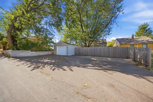 1446 Dale ST N, Saint Paul, MN 55117