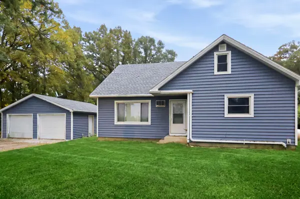 13784 160th AVE, Little Falls, MN 56345