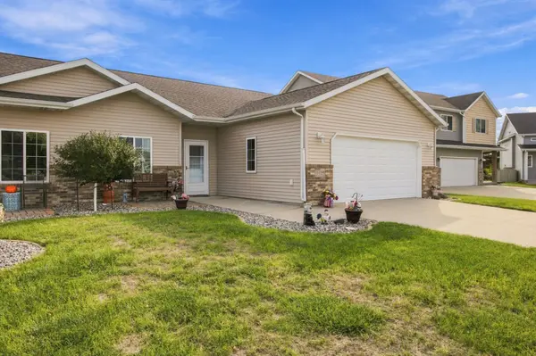 3527 23rd AVE S, Moorhead, MN 56560