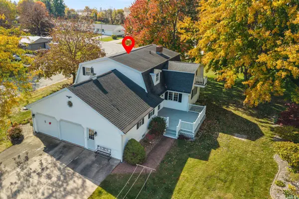 201 PINECREST CT, Black Creek, WI 54106-9502