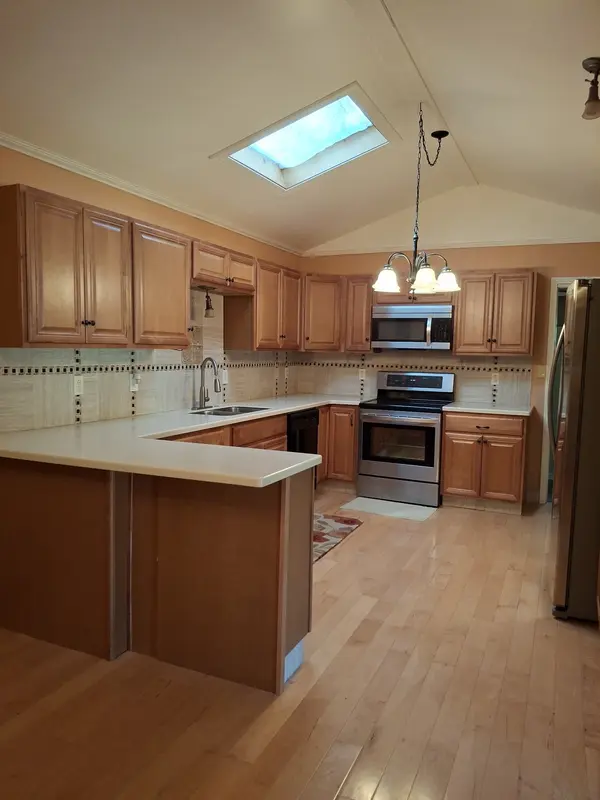 138 Lexington Dr, Clarksville, TN 37042