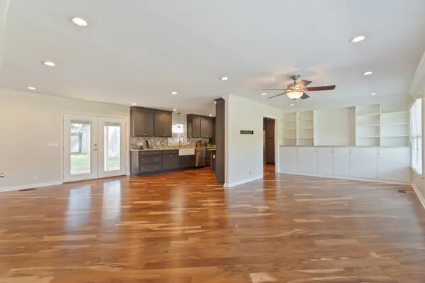 2353 Braxton Bragg Dr, Murfreesboro, TN 37129