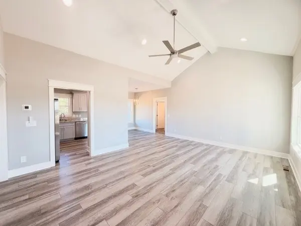 1579 Rowe Gap Rd, Winchester, TN 37398