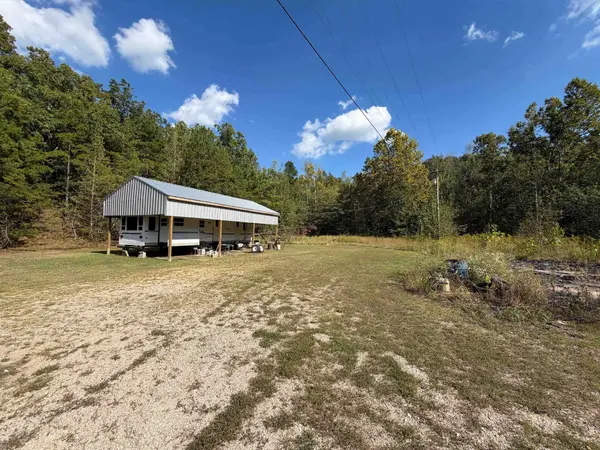 7156 Hwy 128, Savannah, TN 38372