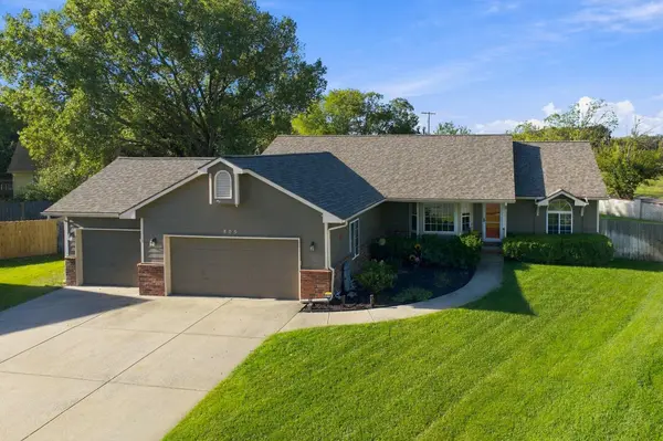 805 E Rushwood, Derby, KS 67037