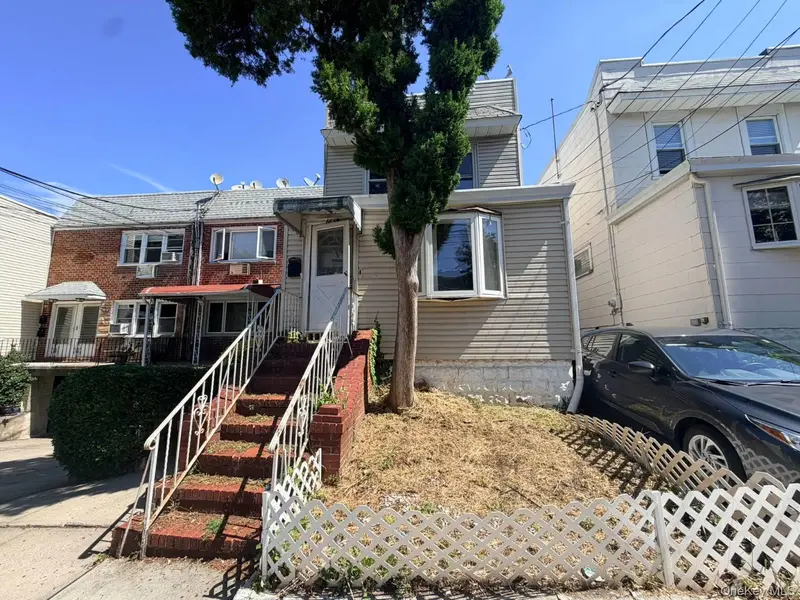 6659 75th ST, Middle Village, NY 11379