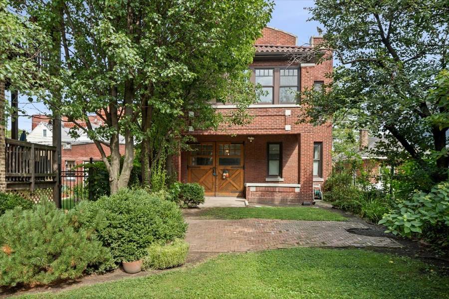 1835 N Humboldt BLVD, Chicago, IL 60647
