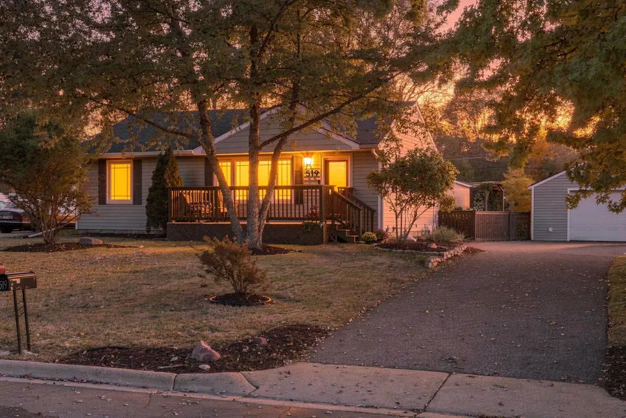 519 Doris AVE, Shoreview, MN 55126