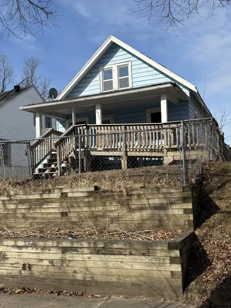 3555 Thomas AVE N, Minneapolis, MN 55412