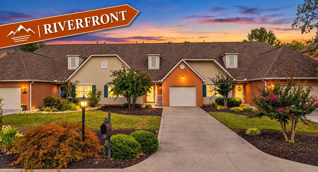 339 Paine Lake Drive, Sevierville, TN 37862