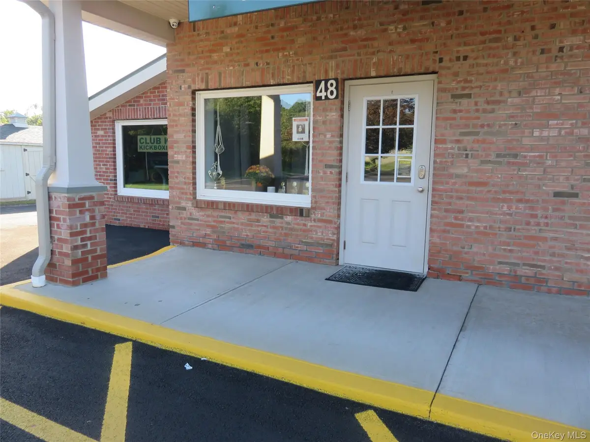 48 Ronald Reagan BLVD, Warwick, NY 10990