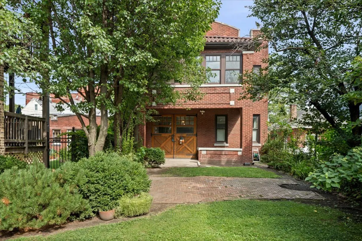 1835 N Humboldt BLVD, Chicago, IL 60647