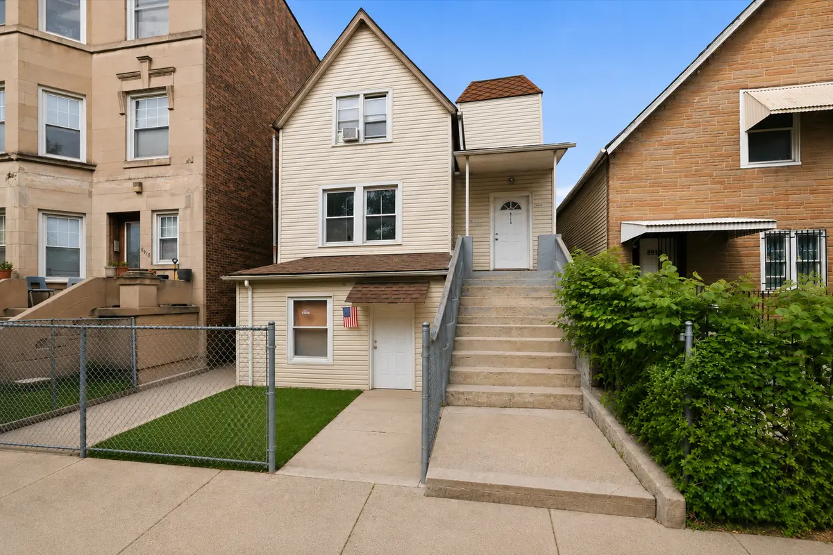 8914 S Exchange AVE, Chicago, IL 60617