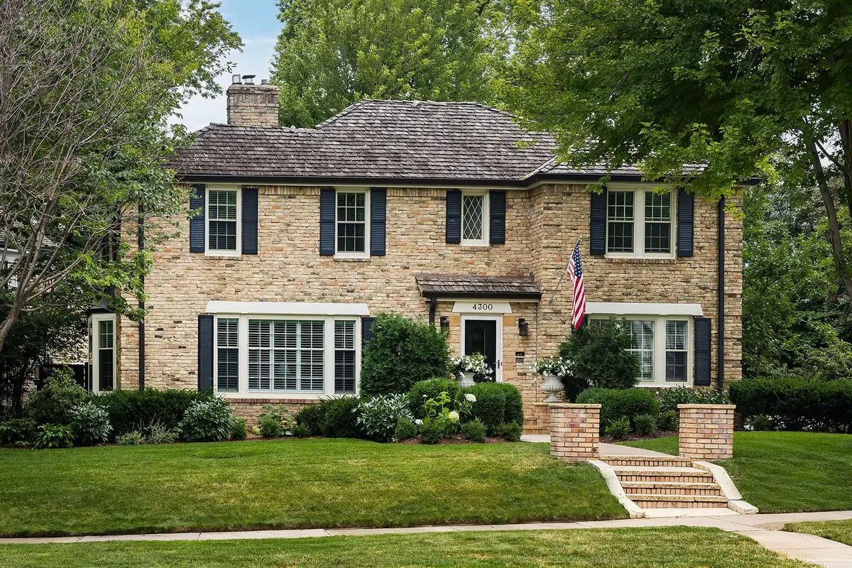 4300 Sunnyside RD, Edina, MN 55424