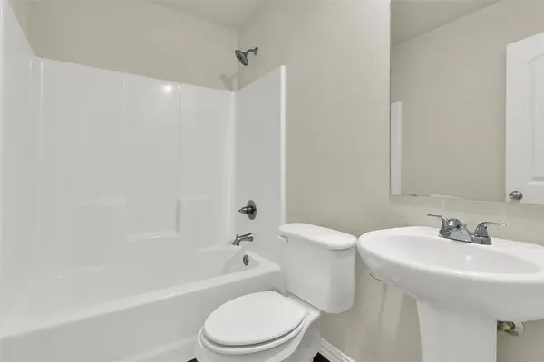 414 E Munson Street, Denison, TX 75021